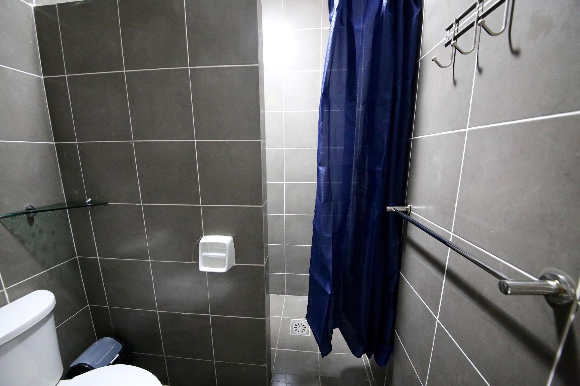 Dee Guesthouse White Sands Lapu-Lapu City Bagian luar foto