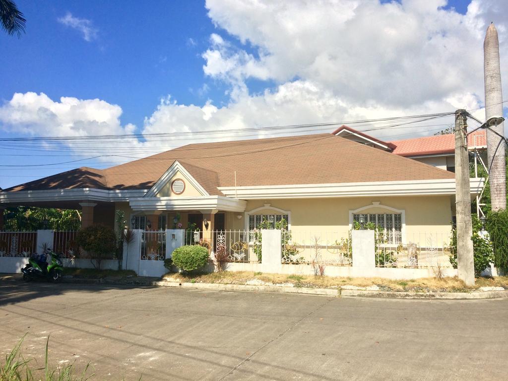 Dee Guesthouse White Sands Lapu-Lapu City Bagian luar foto